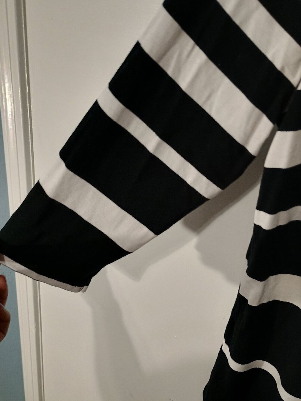Chico’s Size 2 Black White Striped Scoop Neck 3/4 Sleeve Knit Top Large - Picture 6 of 6